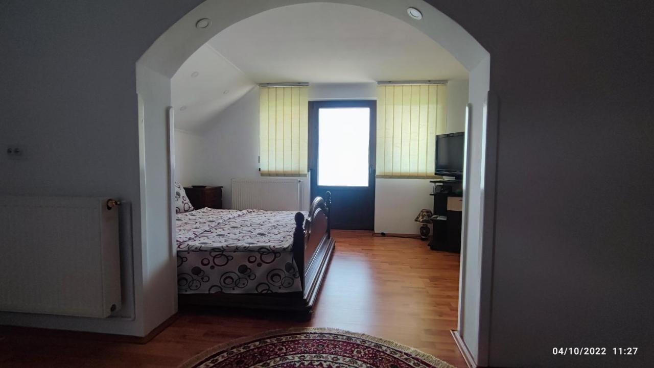 Ferienwohnung Dariamaf Câmpulung Moldovenesc Exterior foto